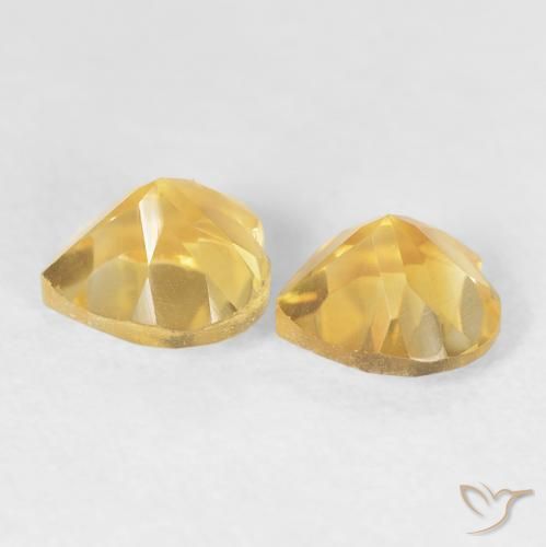 Shop natural 1.49ct 明るいゴールド シトリン gems, 心臓, from ブラジル at GemSelect. In stock, global shipping!