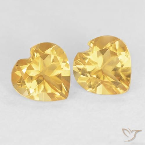 Shop natural 0.92ct 明るいゴールド シトリン gems, 心臓, from ブラジル at GemSelect. In stock, global shipping!
