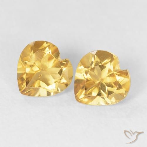 Shop natural 0.83ct ゴールド シトリン gems, 心臓, from ブラジル at GemSelect. In stock, global shipping!