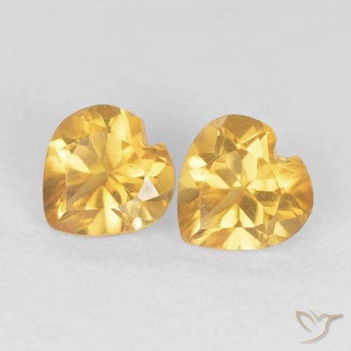 Shop natural 0.89ct 明るいゴールド シトリン gems, 心臓, from ブラジル at GemSelect. In stock, global shipping!