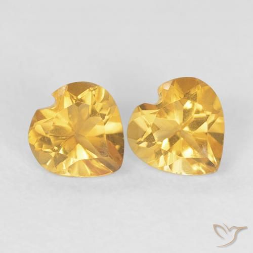 Shop natural 0.89ct 明るいゴールド シトリン gems, 心臓, from ブラジル at GemSelect. In stock, global shipping!