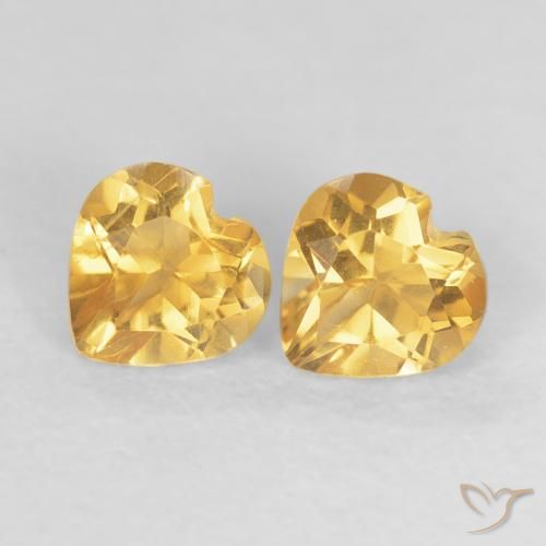 Shop natural 0.89ct 濃いゴールデンオレンジ シトリン gems, 心臓, from ブラジル at GemSelect. In stock, global shipping!