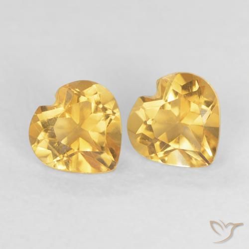 Shop natural 0.89ct 濃いゴールデンオレンジ シトリン gems, 心臓, from ブラジル at GemSelect. In stock, global shipping!