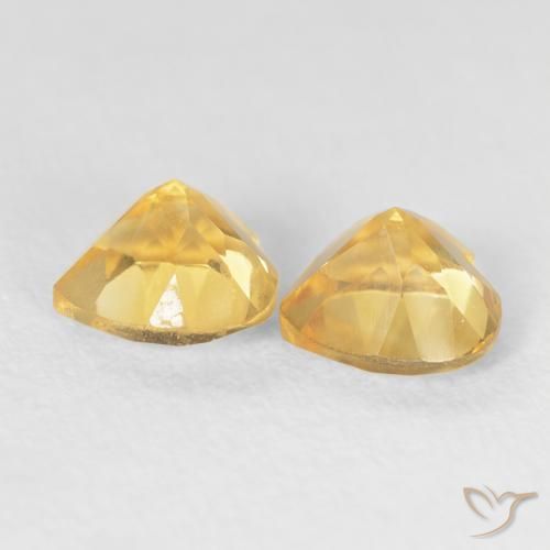 Shop natural 1.54ct ミディアムゴールド シトリン gems, 心臓, from ブラジル at GemSelect. In stock, global shipping!