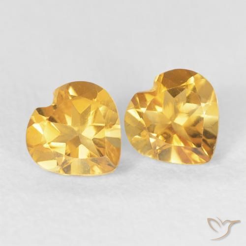 Shop natural 0.82ct Medium Dark-Golden シトリン gems, 心臓, from ブラジル at GemSelect. In stock, global shipping!