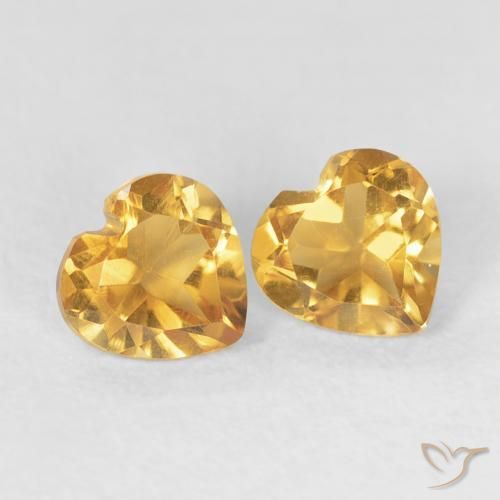 Shop natural 0.82ct 濃いゴールデンオレンジ シトリン gems, 心臓, from ブラジル at GemSelect. In stock, global shipping!