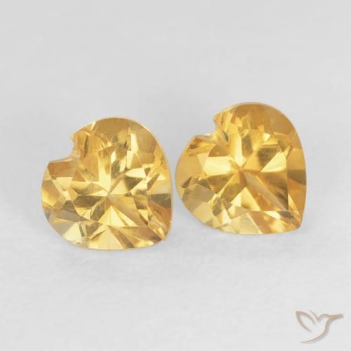 Shop natural 0.89ct 濃いゴールデンオレンジ シトリン gems, 心臓, from ブラジル at GemSelect. In stock, global shipping!