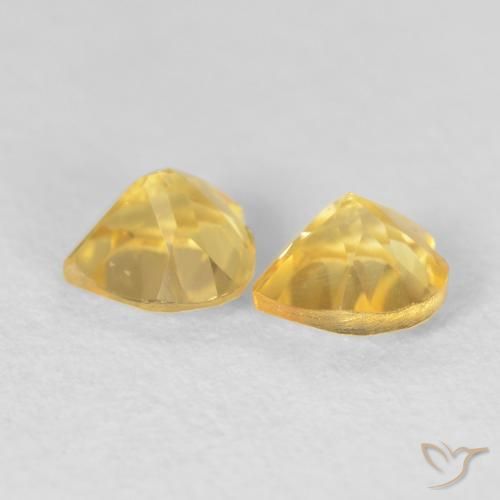 Shop natural 0.90ct ゴールド シトリン gems, 心臓, from ブラジル at GemSelect. In stock, global shipping!
