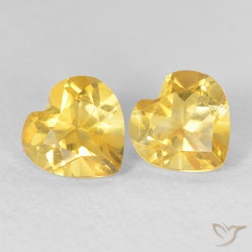 Shop natural 1.45ct ゴールドオレンジ シトリン gems, 心臓, from ブラジル at GemSelect. In stock, global shipping!