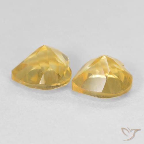 Shop natural 1.45ct ゴールドオレンジ シトリン gems, 心臓, from ブラジル at GemSelect. In stock, global shipping!