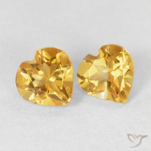 Shop natural 0.82ct ゴールド シトリン gems, 心臓, from ブラジル at GemSelect. In stock, global shipping!