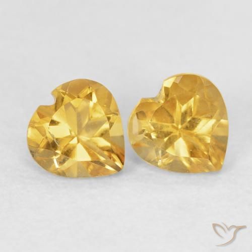 Shop natural 0.88ct ゴールド シトリン gems, 心臓, from ブラジル at GemSelect. In stock, global shipping!