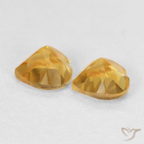 Shop natural 0.90ct ゴールド シトリン gems, 心臓, from ブラジル at GemSelect. In stock, global shipping!