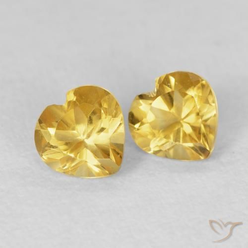 Shop natural 0.96ct ゴールドオレンジ シトリン gems, 心臓, from ブラジル at GemSelect. In stock, global shipping!