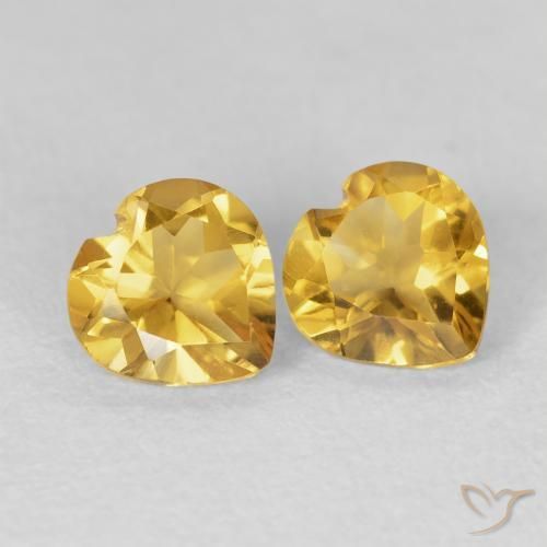 Shop natural 1.37ct ゴールド シトリン gems, 心臓, from ブラジル at GemSelect. In stock, global shipping!