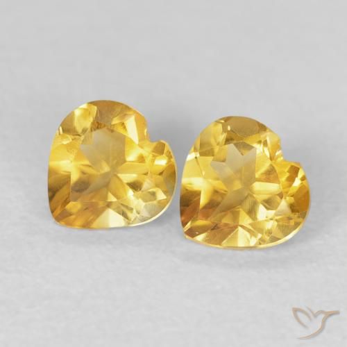 Shop natural 0.88ct ゴールド シトリン gems, 心臓, from ブラジル at GemSelect. In stock, global shipping!