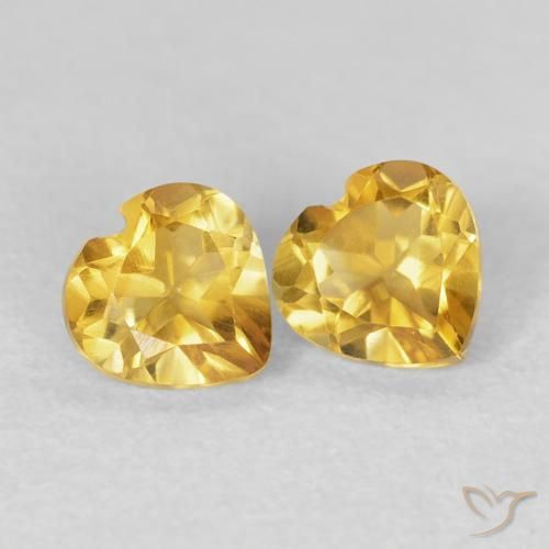 Shop natural 0.88ct ゴールド シトリン gems, 心臓, from ブラジル at GemSelect. In stock, global shipping!