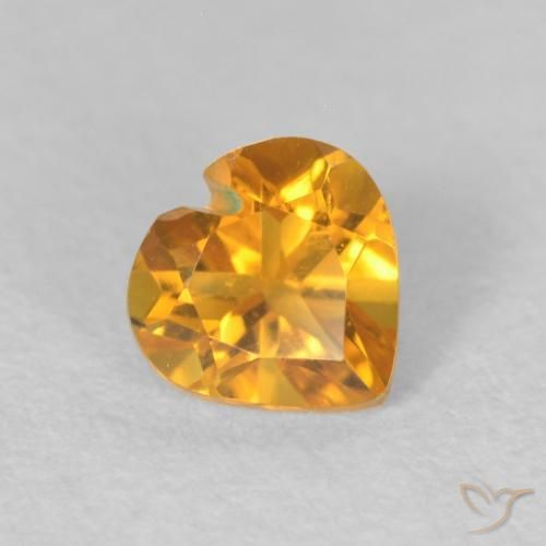 0.43カラットの天然Medium Light Orange-Goldシトリン、心臓、VVS