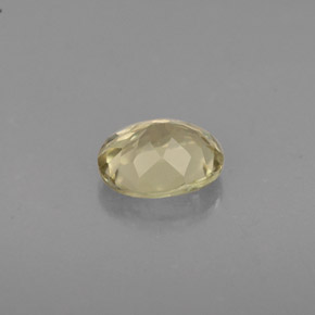 0.75カラットの天然グリーン/ピンクカラーチェンジダイアスポア（6.1×5.4 mm・オーバルカット）