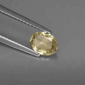 0.68カラットの天然グリーン/ピンクカラーチェンジダイアスポア（6.6×5.1 mm・オーバルカット）