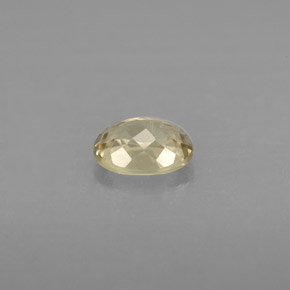 0.73カラットの天然グリーン/ピンクカラーチェンジダイアスポア（6.2×4.8 mm・オーバルカット）