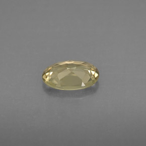0.86カラットの天然グリーン/ピンクカラーチェンジダイアスポア（7.3×5.3 mm・オーバルカット）