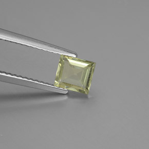 0.71カラットの天然グリーン/ピンクカラーチェンジダイアスポア（5.6×5.1 mm・四角）