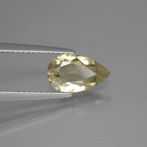 1.32カラットの天然グリーン/ピンクカラーチェンジダイアスポア（10.1×6.2 mm・洋梨の形）
