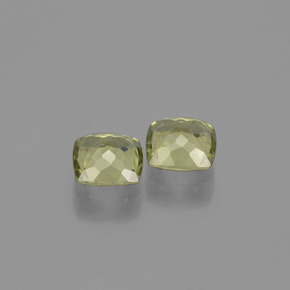 自然派の商品を探す ct グリーン/ピンク 色が変わるダイアスポア 宝石, クッションカット, トルコ からGemSelectで. 在庫あり、世界各国へ発送!