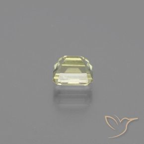 0.92カラットの天然非常に薄い黄色カラーチェンジディアスポラ、八角形 / エメラルドカット、VVS-VS