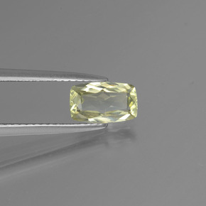 1.08カラットの天然グリーンからピンク色が変わるダイアスポア、クッションカット、VVS-VS