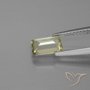 0.84カラットの天然イエローグリーン色が変わるダイアスポア、八角形 / エメラルドカット、VS