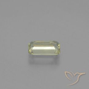 0.93カラットの天然非常に薄い黄色色が変わるダイアスポア、八角形 / エメラルドカット、VS