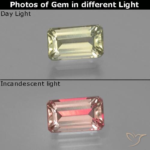 1.12ct 天然 薄いイエローグリーン カラーチェンジディアスポラ, エメラルドカット, VS