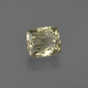 1.41カラットの天然グリーン/ピンクカラーチェンジダイアスポア（6.7×6 mm・クッションカット）