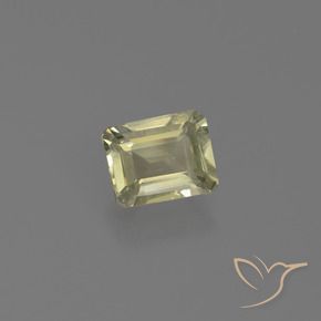 0.65カラットの天然薄いイエロー色が変わるダイアスポア、八角形 / エメラルドカット、VS