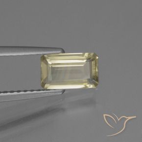 0.80カラットの天然非常に薄い黄色カラーチェンジディアスポラ、八角形 / エメラルドカット、VS
