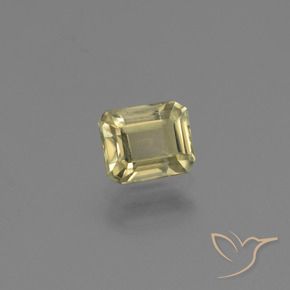 1.19カラットの天然ライトイエローカラーチェンジダイアスポア（6.4×5.3 mm・エメラルドカット）