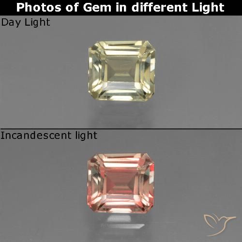 0.85カラットの天然ライトゴールデンイエロー色が変わるダイアスポア、エメラルドカット、VVS-VS