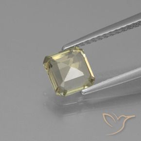 1.04カラットの天然非常に薄い黄色色が変わるダイアスポア、八角形 / エメラルドカット、VVS-VS