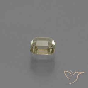 0.86カラットの天然非常に薄い黄色色が変わるダイアスポア、八角形 / エメラルドカット、VVS-VS