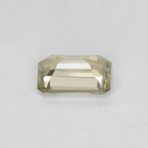 0.62カラットの天然非常に薄い黄色カラーチェンジダイアスポア（6.1×4 mm・エメラルドカット）