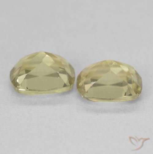 Shop natural 1.68ct メロウイエロー 色が変わるダイアスポア gems, クッション, from トルコ at GemSelect. In stock, global shipping!