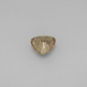 0.72カラットの天然緑ががかったブラウンからオレンジカラーチェンジガーネット、トリリオン、VS