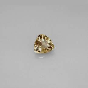 0.75カラットの天然緑がかった茶〜レッドピンクカラーチェンジガーネット（5.5×5.4 mm・トリリアント）