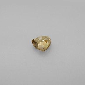 0.75カラットの天然緑がかった茶〜レッドピンクカラーチェンジガーネット（5.5×5.4 mm・トリリアント）