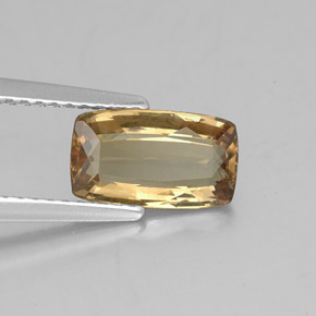 1.77カラットの天然緑がかった茶〜オレンジカラーチェンジガーネット（9.5×5.6 mm・クッションカット）