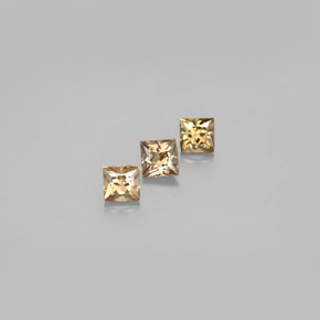 カラットの天然ゴールデンブラウン〜オレンジカラーチェンジガーネット（3.7×3.7 mm・四角）