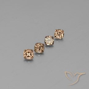 Shop natural 2.10ct ライトブラウン カラーチェンジガーネット gems, クッション, from マダガスカル at GemSelect. In stock, global shipping!