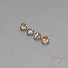 Shop natural 2.10ct ライトブラウン カラーチェンジガーネット gems, クッション, from マダガスカル at GemSelect. In stock, global shipping!